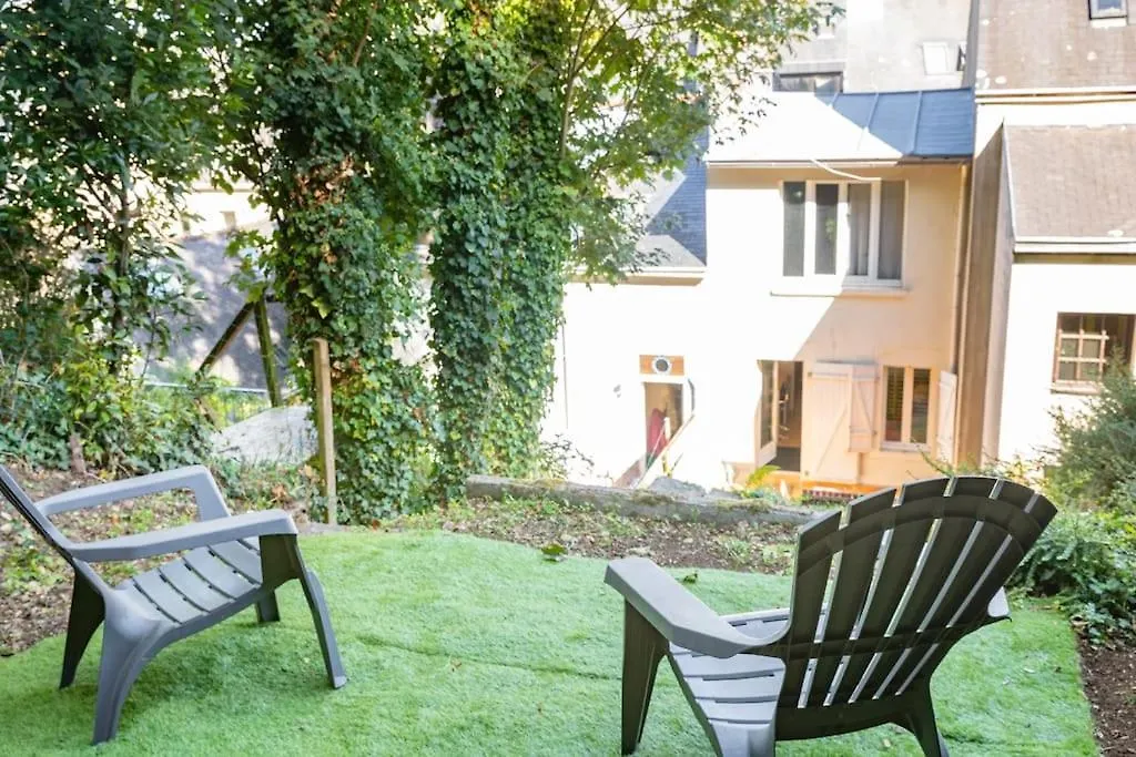 oo Le jardin oo paisible studio équipé et bien placé Quimper Appartement
