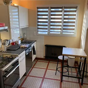 Spacieux 2 Chambres Appartement